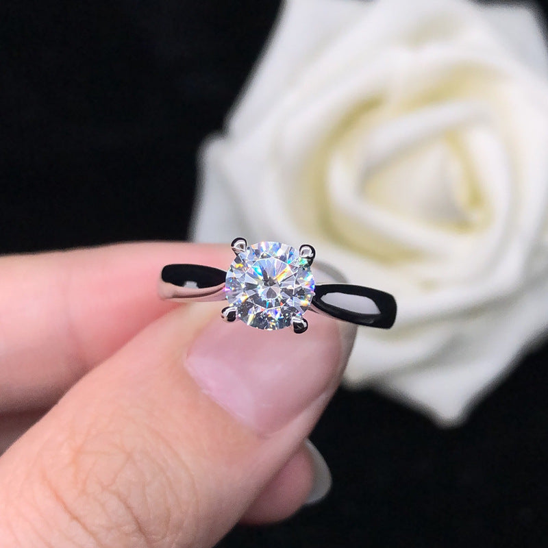 Modern Moissanite Ring för moderna kvinnan