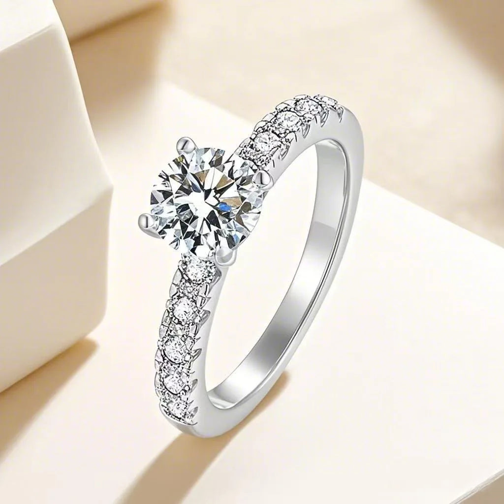 Fine Moissanite Jewelry Ring S925 Sterling Silver Four Claw Moissanite Wedding Engagement Ring