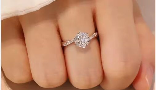 Förlovnings, bröllopsring Silver med Moissanite Luxs