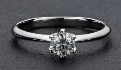 Moissanite Solitaire Ring "Mary" i 925 Sterling Silver