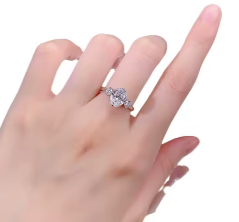 2 Ct Moissanite Solitärring i 925 Sterling Silver – Klassisk Lyx
