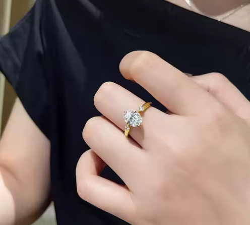 2 Ct Moissanite Solitärring i 925 Sterling Silver – Klassisk Lyx
